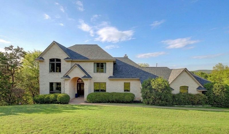 4800 Mantle Dr — exterior