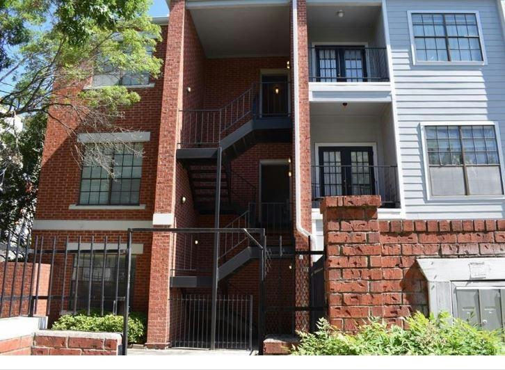 712 W 21st St #303 — exterior