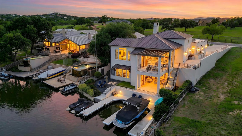 2807 Fault Line Dr — exterior