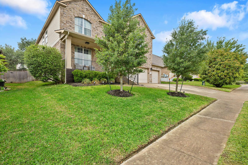 2652 Ravenwood Dr — exterior