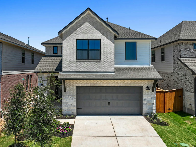 529 Buckaroo Dr — exterior