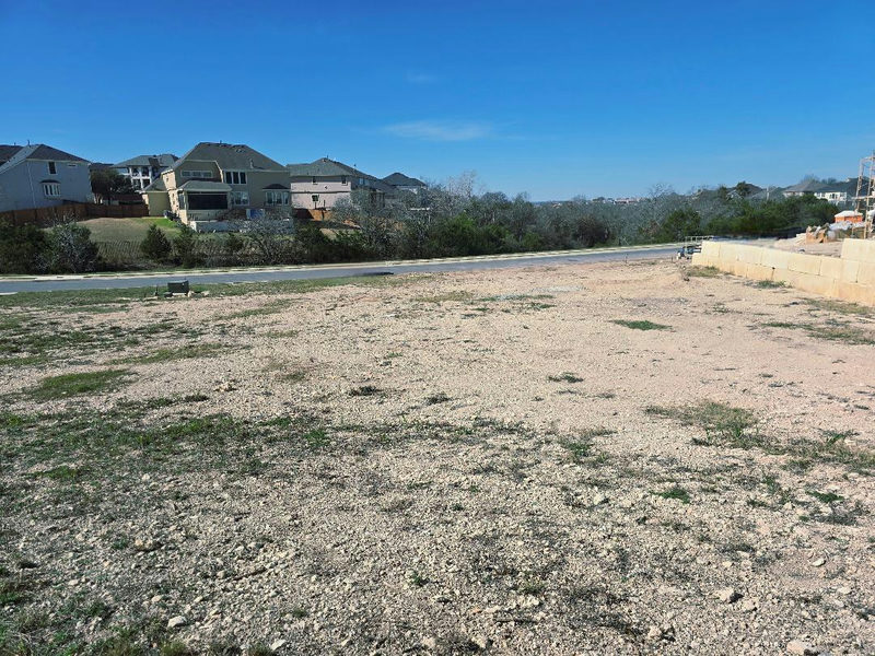 1732 Long Bow Dr — exterior