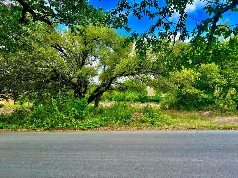 15209 CAVALIER CANYON Dr — exterior