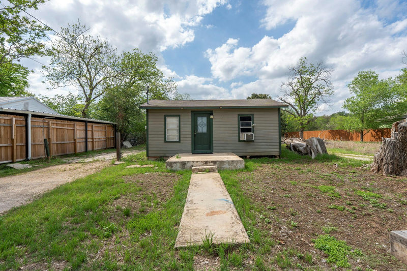 1130 Gravel St — exterior