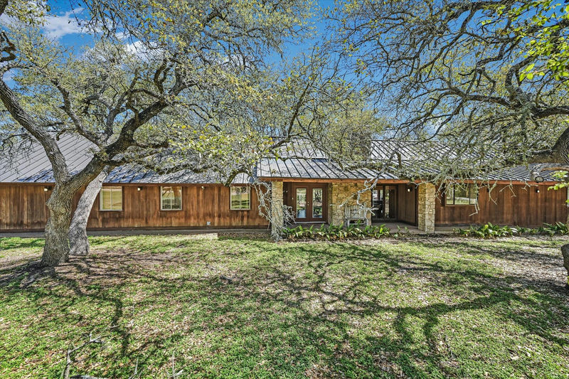 411 Whitetail Ridge Rd — exterior