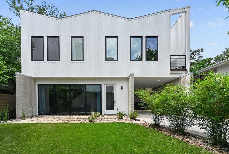 1206 Luna St #2 — exterior
