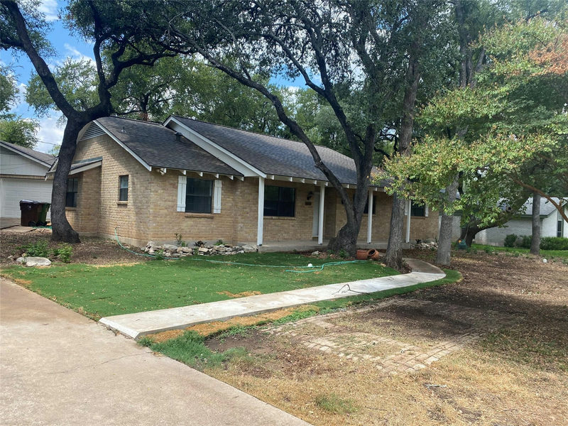 13002 Cedarhurst Cir — exterior