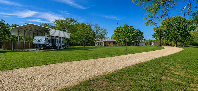 986 Shiloh Rd — exterior