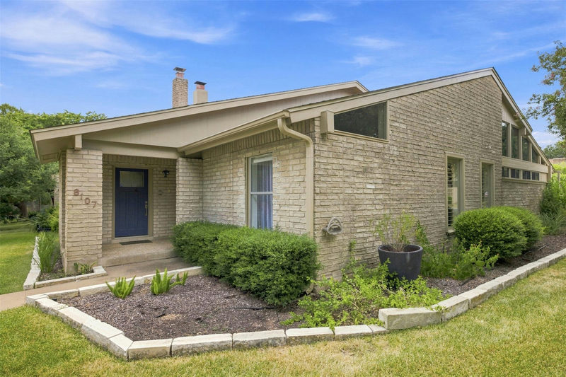 8107 Middle Ct — exterior
