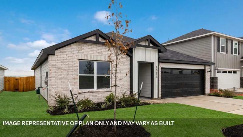 18200 Blazing Ranch Ln — exterior