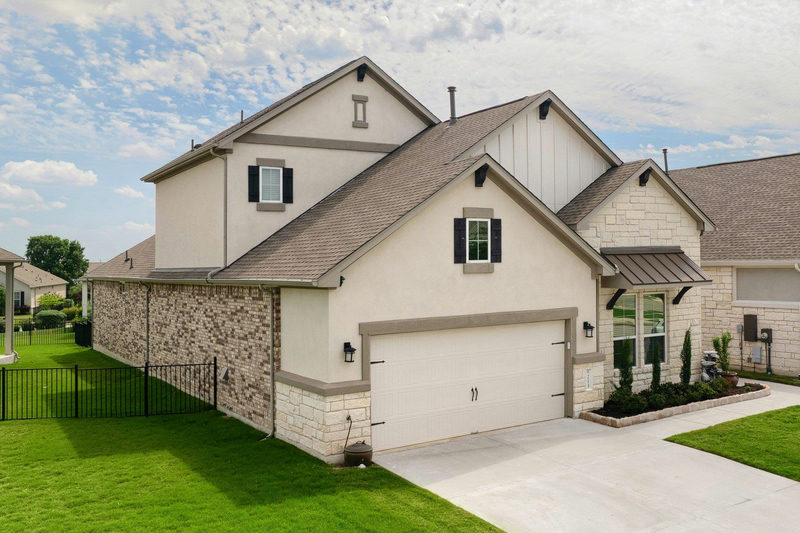 213 Encore Dr — exterior