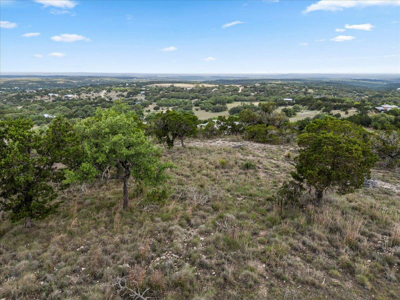 1180 Old Red Ranch Rd — exterior