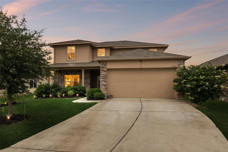 14409 Estuary Rd — exterior