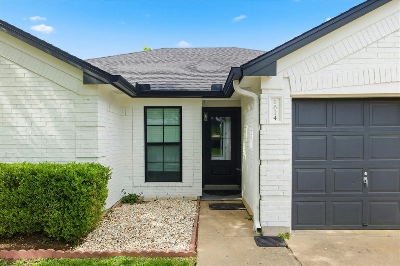 1614 Lantana Dr — exterior