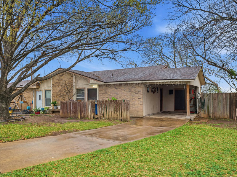 1301 McKie Cv — exterior