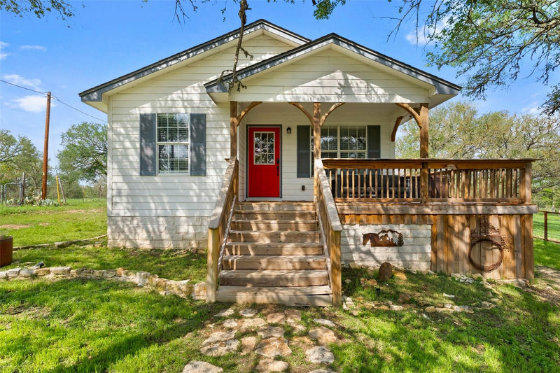 274 Old Austin Trl — exterior