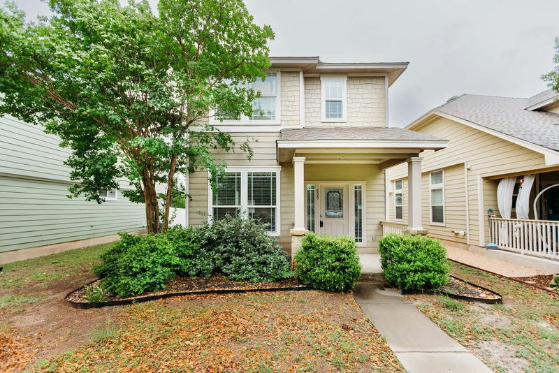809 Craters Of The Moon Blvd — exterior