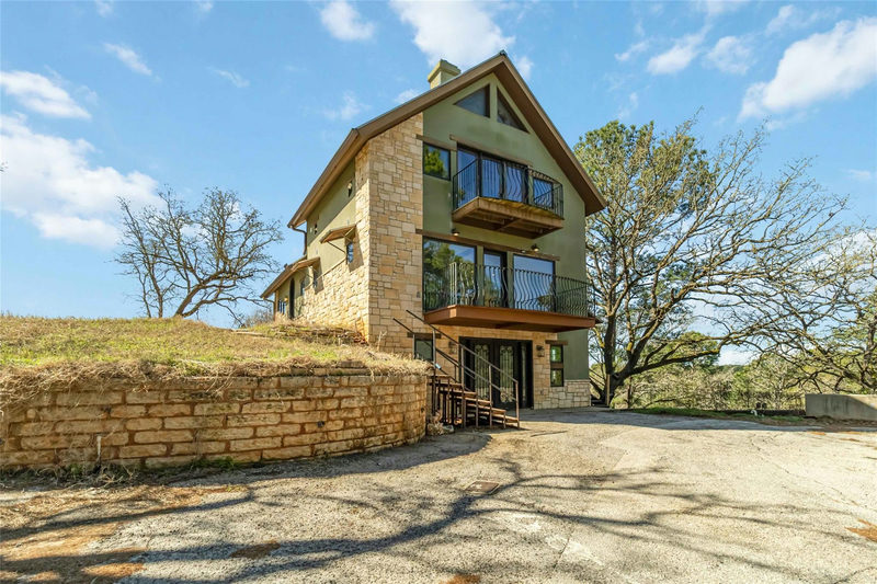 128 Kaupo Dr — exterior