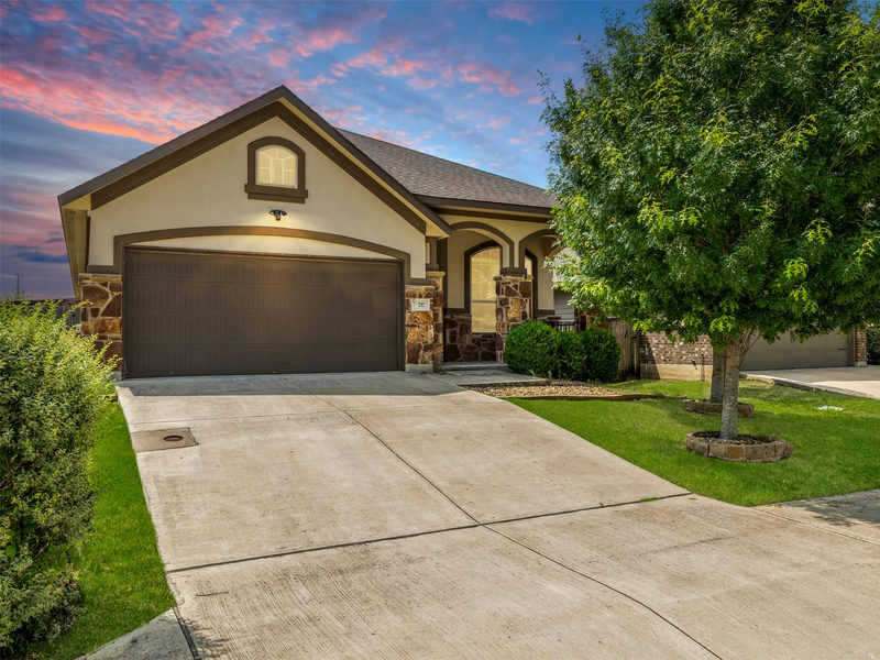 717 Blue Agave Ln