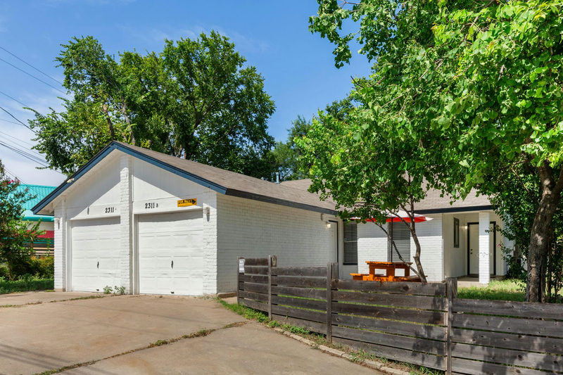 2311 Burleson Rd #A #B — exterior