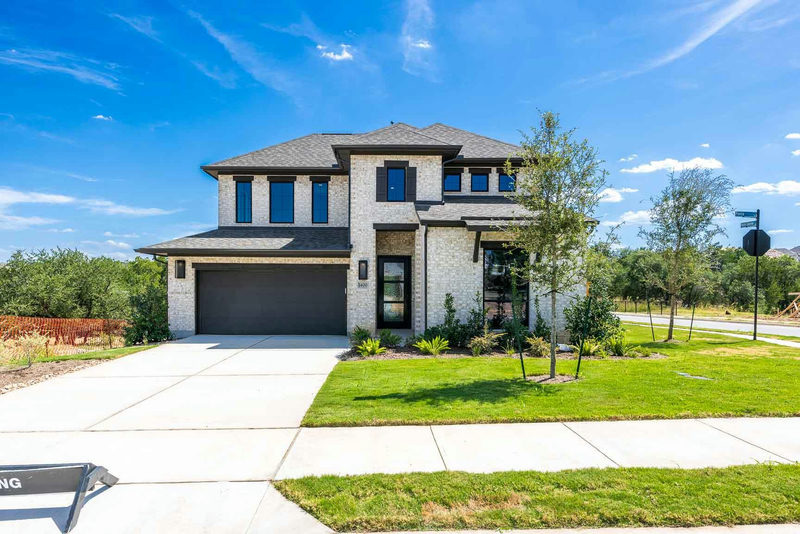1400 Pansy Trl — exterior