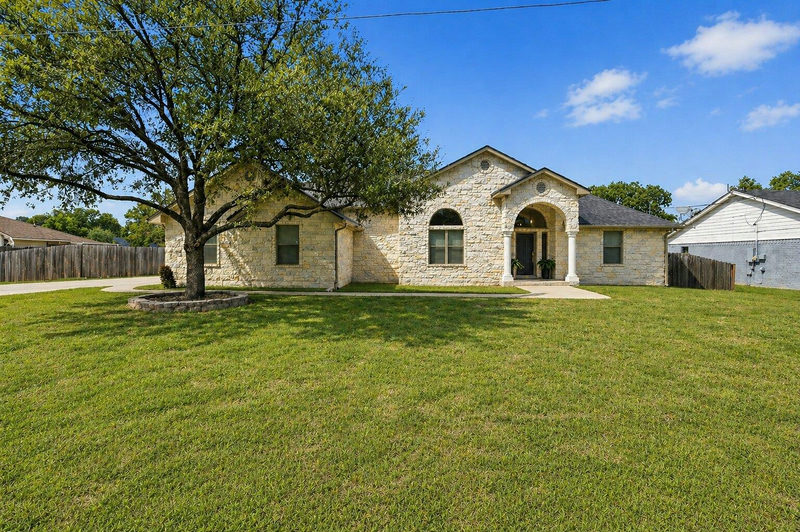 116 Puna Ln — exterior