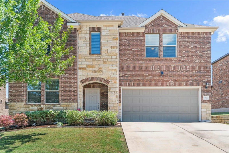 11600 River Plantation Dr — exterior