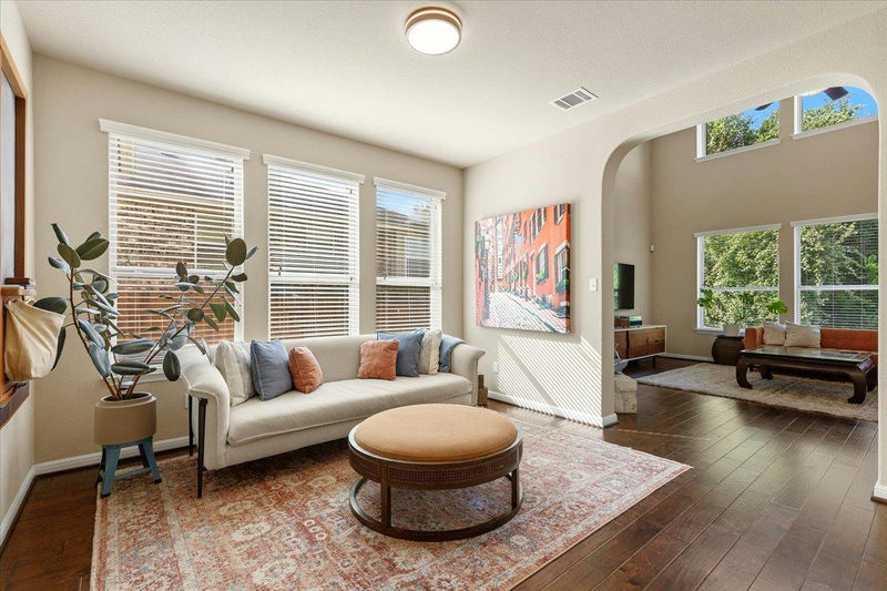 561 Stone View Trl — exterior