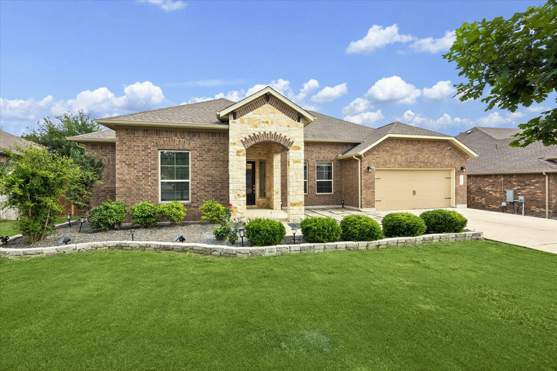 365 Arapaho Dr — exterior