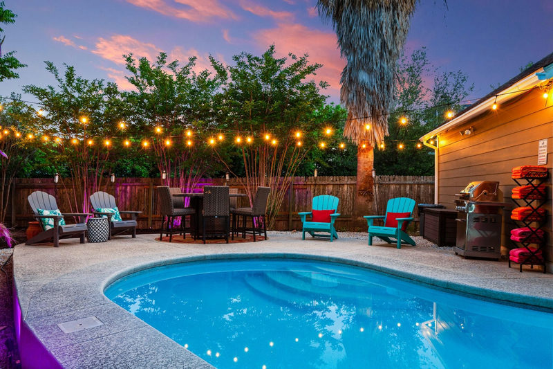 2534 Georgian Dr — exterior