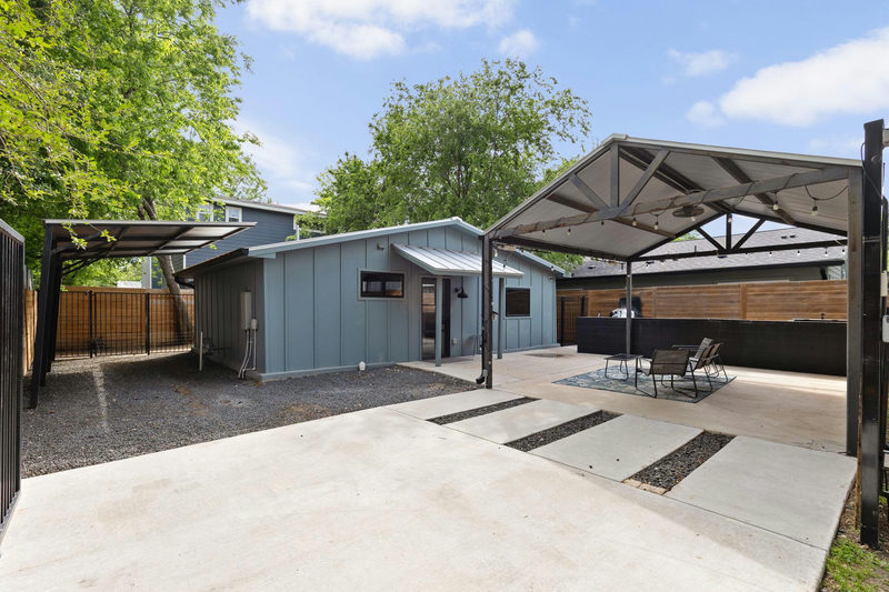 6205 Caddie St #2 — exterior