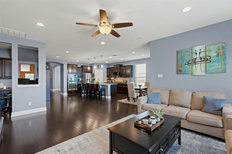 3504 Esperanza Dr — exterior