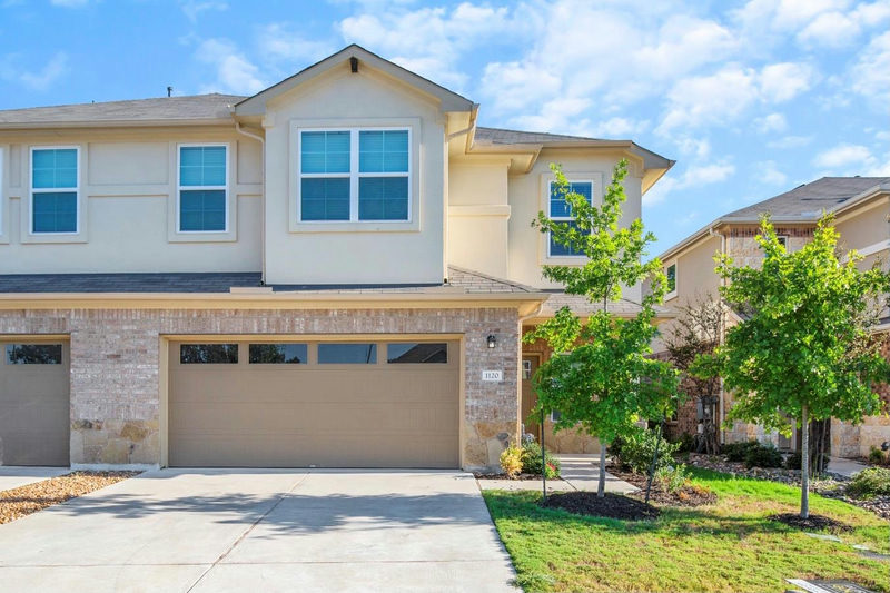 1120 La Conterra Blvd — exterior