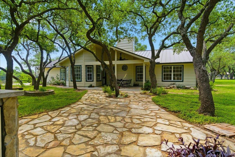 12702 Trails End Rd — exterior
