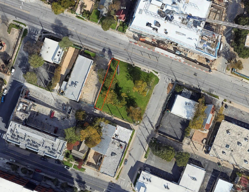 915 E 7th St — exterior
