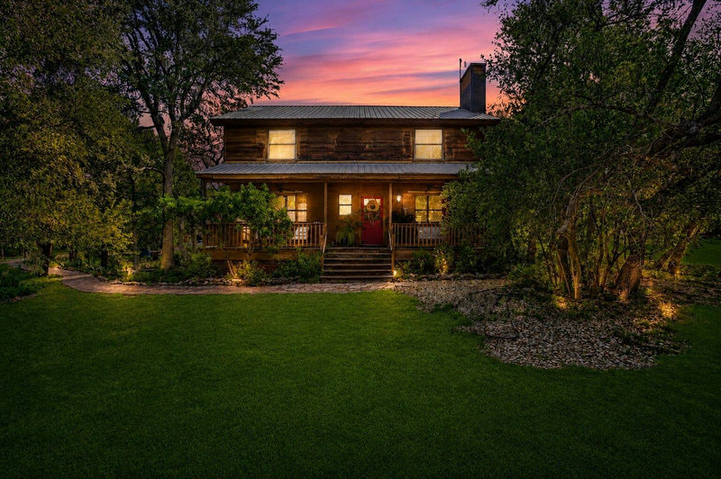 220 River Rapids Rd — exterior