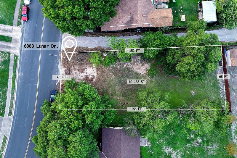 6803 Lunar Dr — exterior