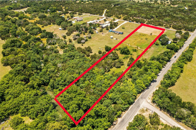 115 Peaceful Valley Rd — exterior