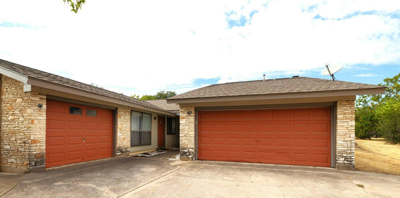 1200 Leander Rd #A and B — exterior