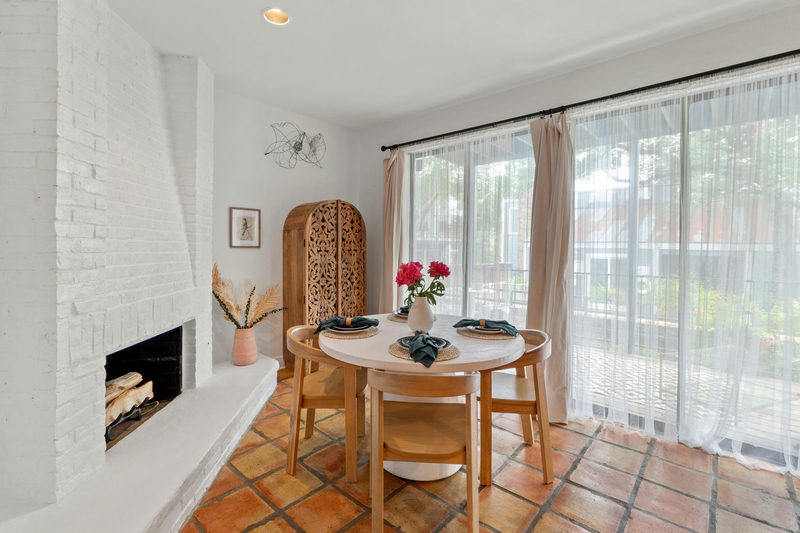 606 W Lynn St #13 — exterior