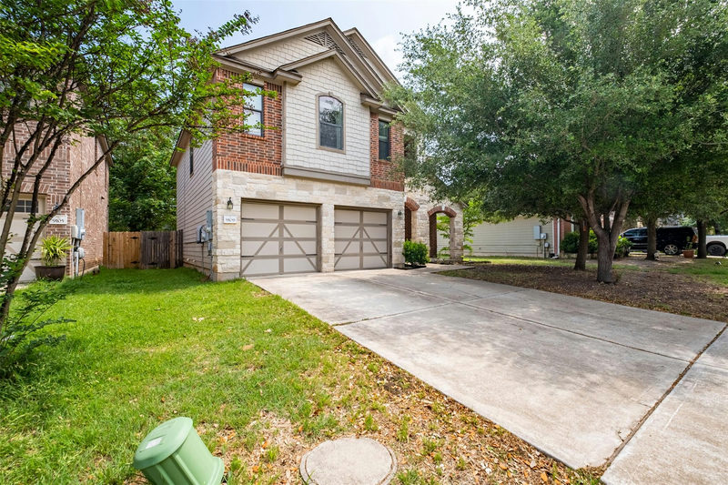 9109 Ipswich Bay Dr — exterior