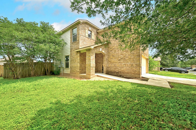 6800 Baythorne Dr — exterior