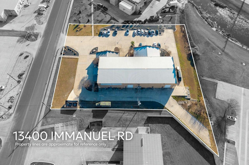 13400 Immanuel Rd — exterior