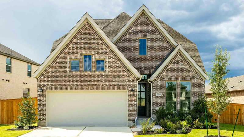 209 Amber Oak Ln — exterior