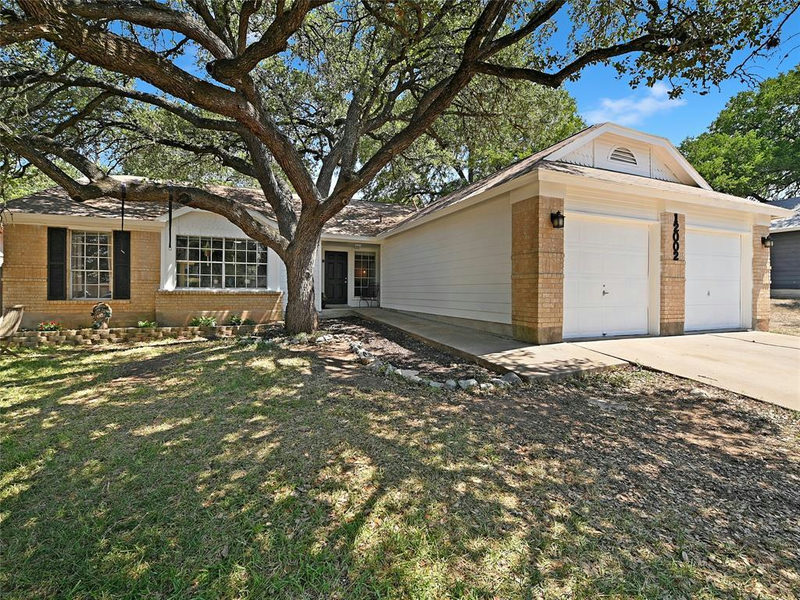 12002 Arrowwood Dr — exterior