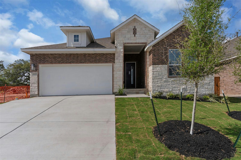 4742 Regents Pl — exterior