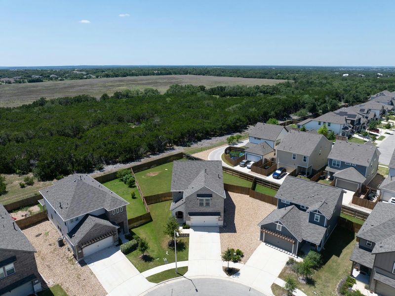 2049 Winston Way — exterior