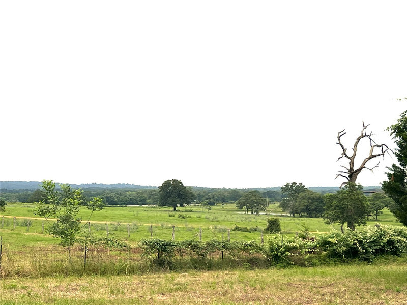 160 Rosanky Cattle Company Rd — exterior