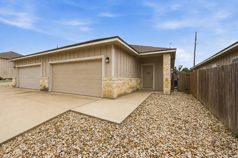 404 Carl Shipp Dr — exterior