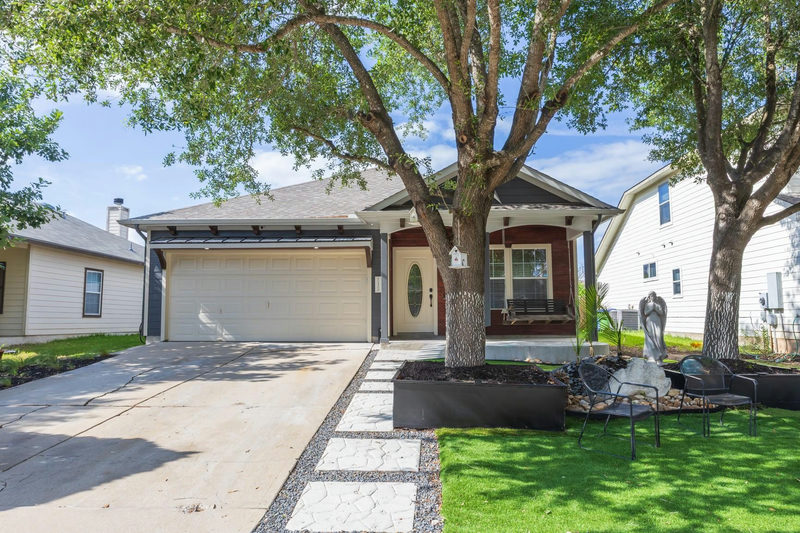 11500 Dimmitt St — exterior
